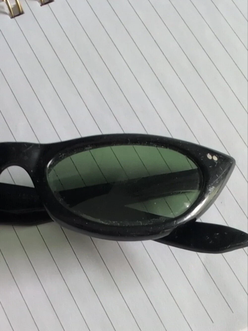 Vintage 1960 cat Eye Glasses